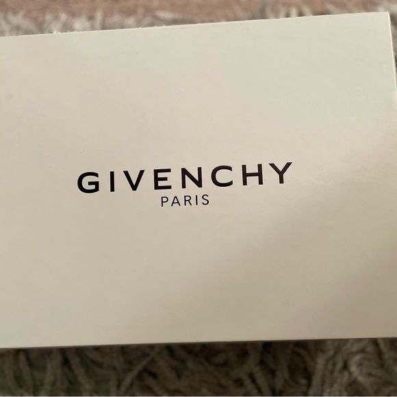 Givenchy sneakers women - Picture 11 of 11